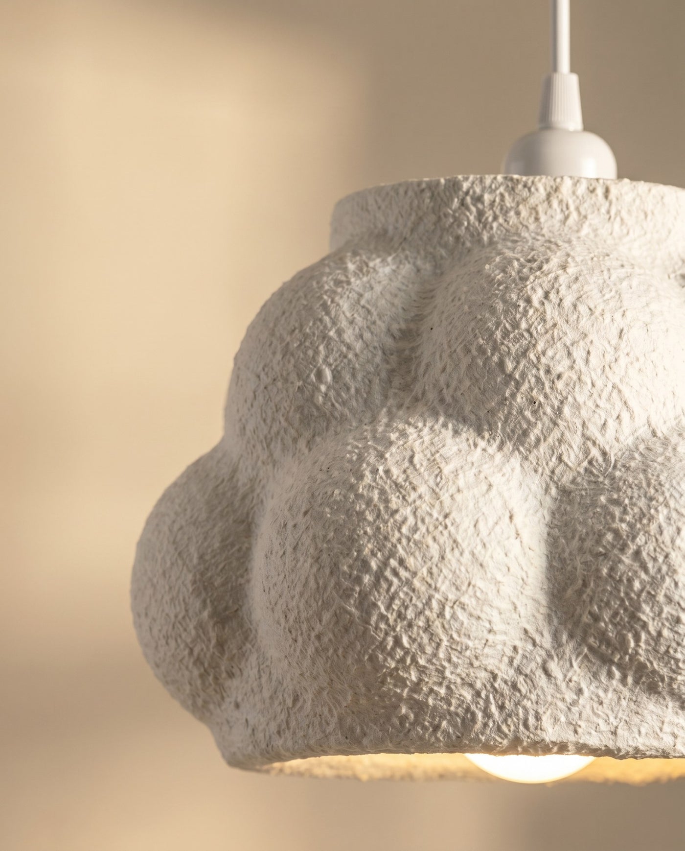 Maison Moya - Nimba Cloud Cluster Pendant Lamp - 03 closeup-top