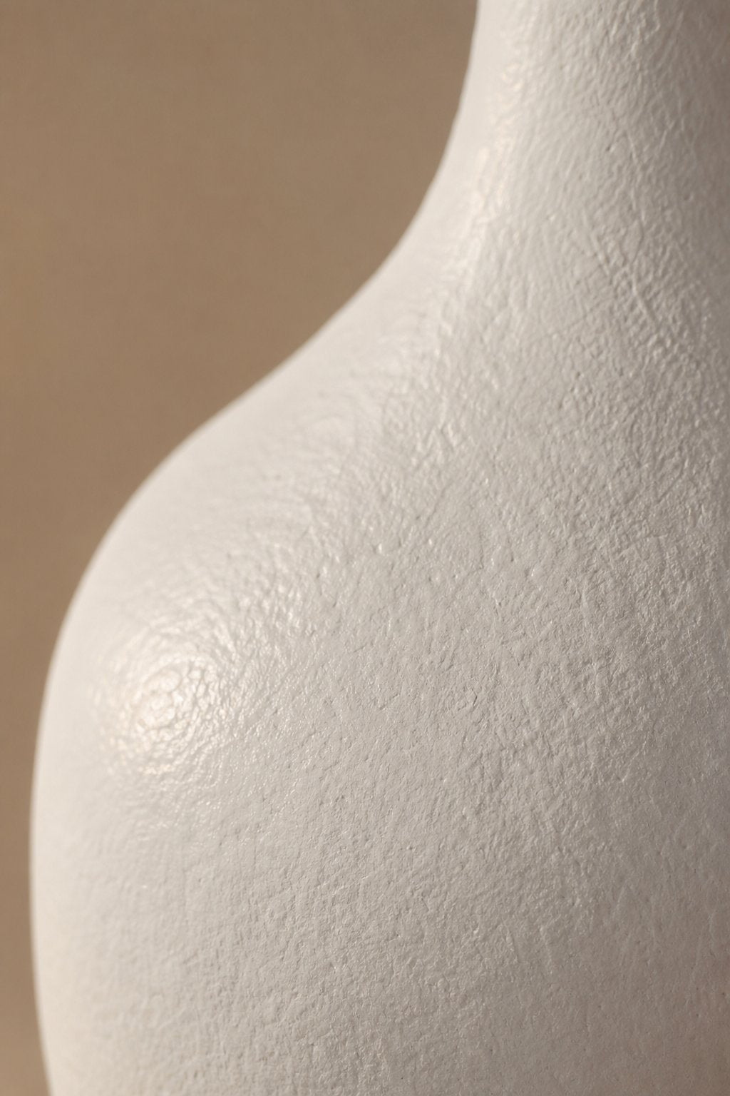Maison Moya - Vase Ceramic Bell Pendant Lamp - closeup surface