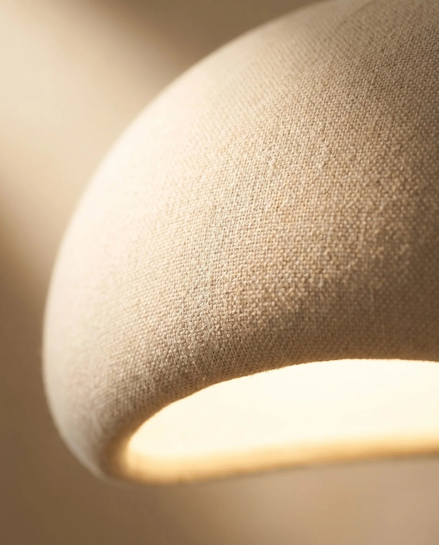 Maison Moya - Nubis Cloud Pendant Lamp - 03 closeup-top