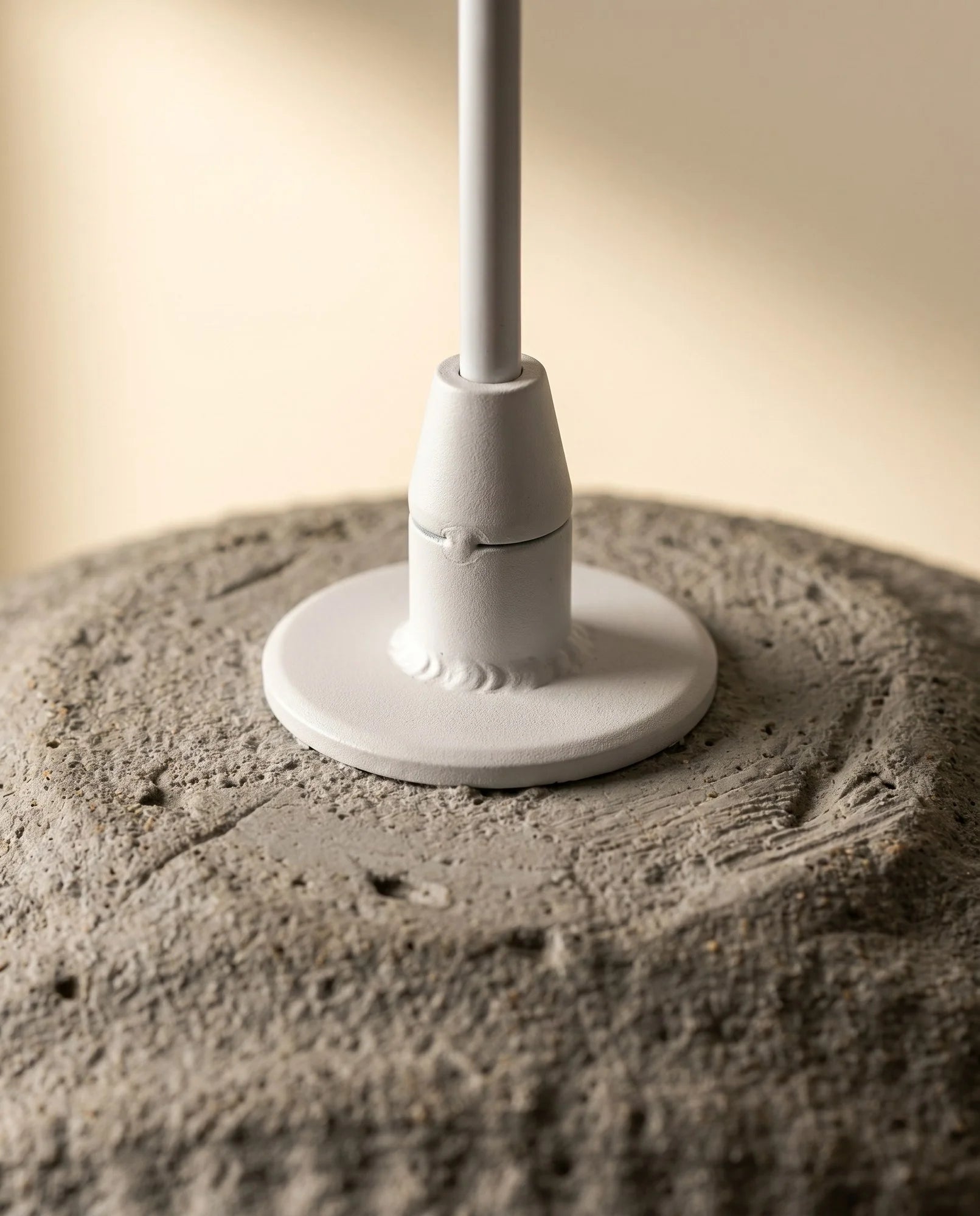 Maison Moya - Demi-Lune Sculpted Dome Pendant Lamp - 04 closeup-base