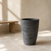 Maison Moya — Strié Textured Cylinder Planter — mise en scène Maison Moya