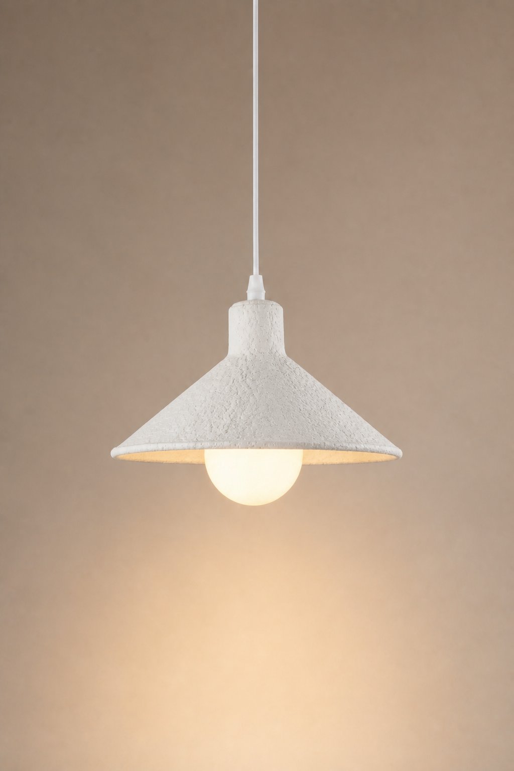 Maison Moya - cone-coolie-plaster-pendant - Blanc Craie