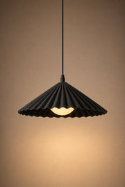Maison Moya - Origami Pleated Plaster Pendant Lamp - Noir